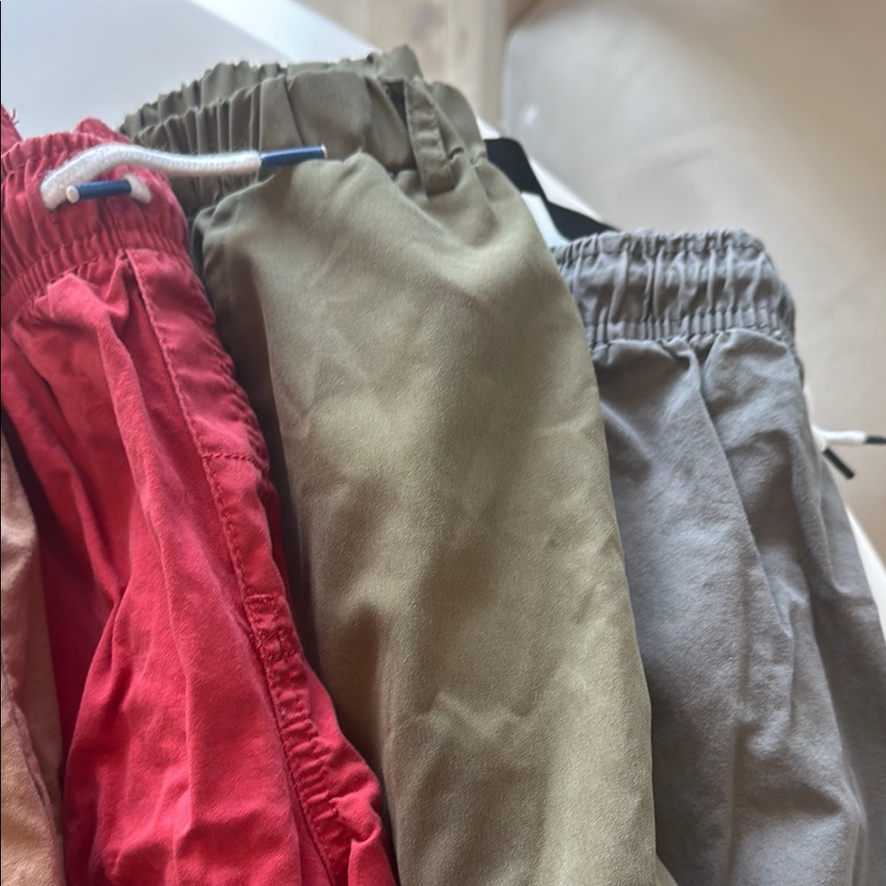 Sale 3/15 Cat & Jack Kids Casual shorts - Green, Navy, Tan, Red, Olive, Gray - Picture 4 of 7